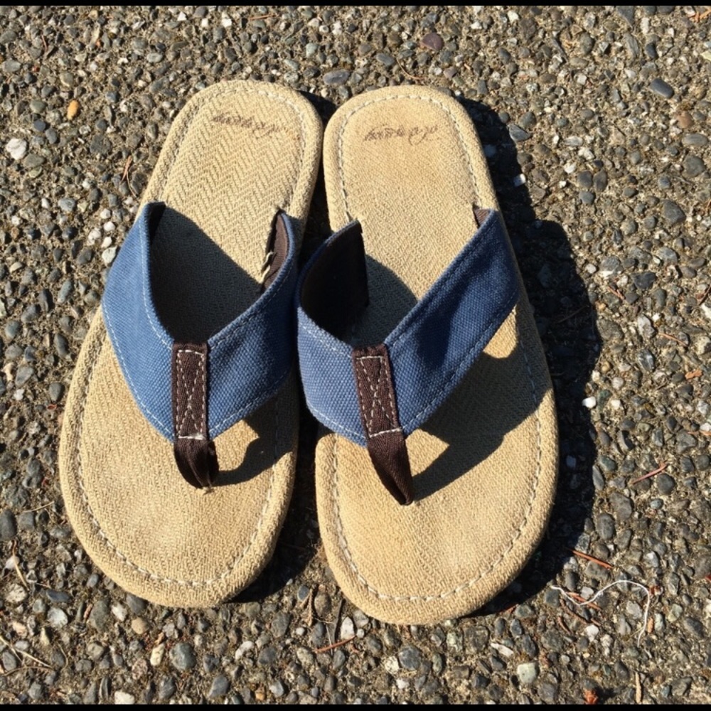 Sz 12 men’s sandals